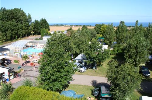 camping bretagne piscine