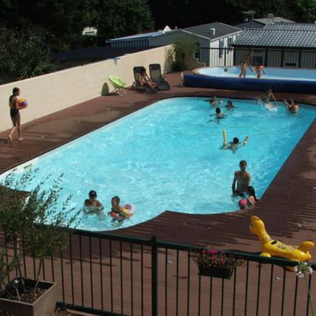 Camping A l&rsquo;abri de l&rsquo;océan